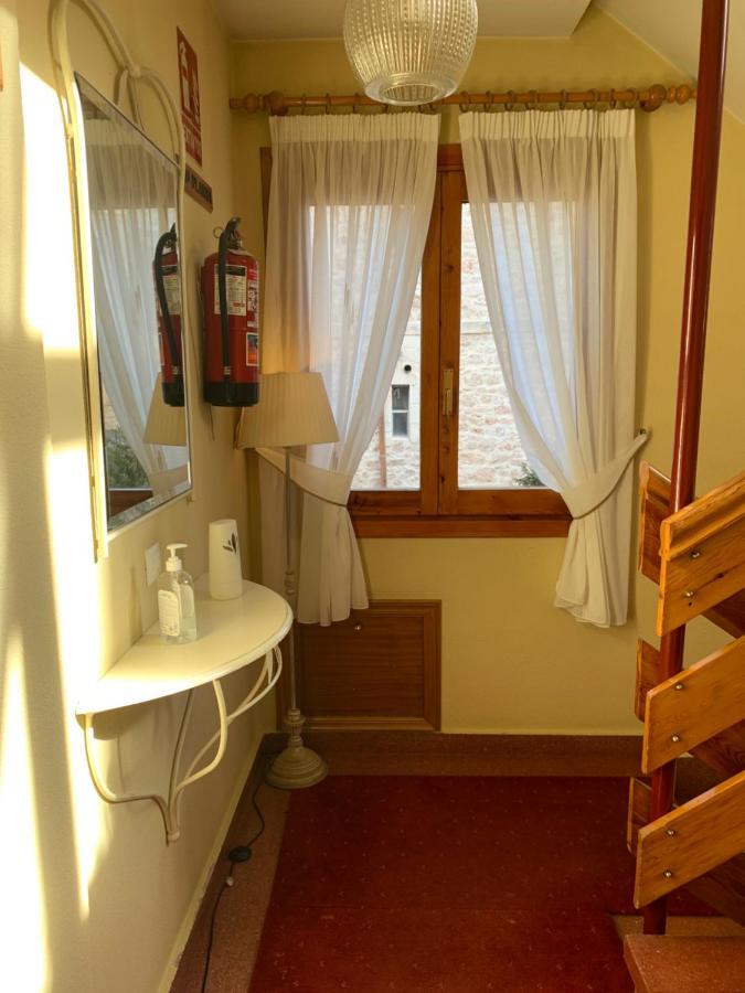 Hostal Docar Lerma Extérieur photo