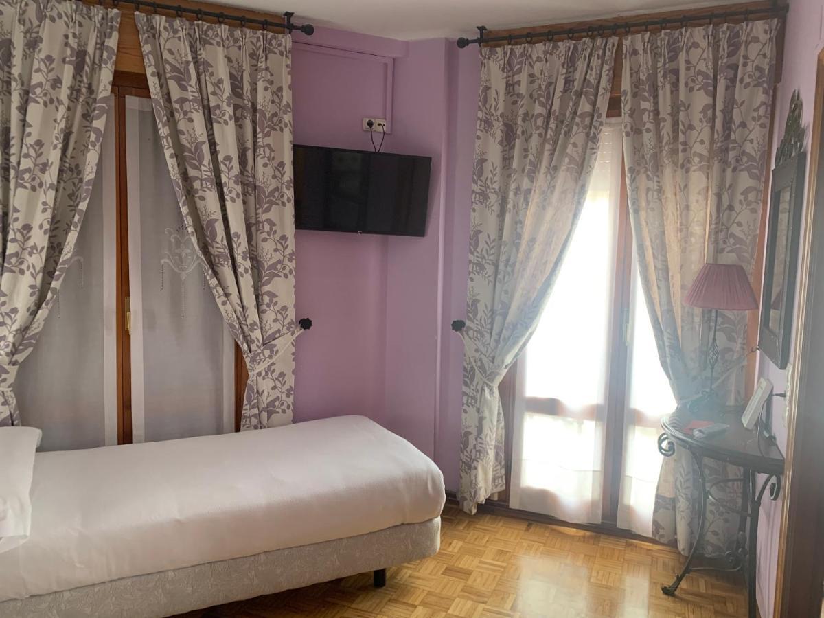 Hostal Docar Lerma Extérieur photo