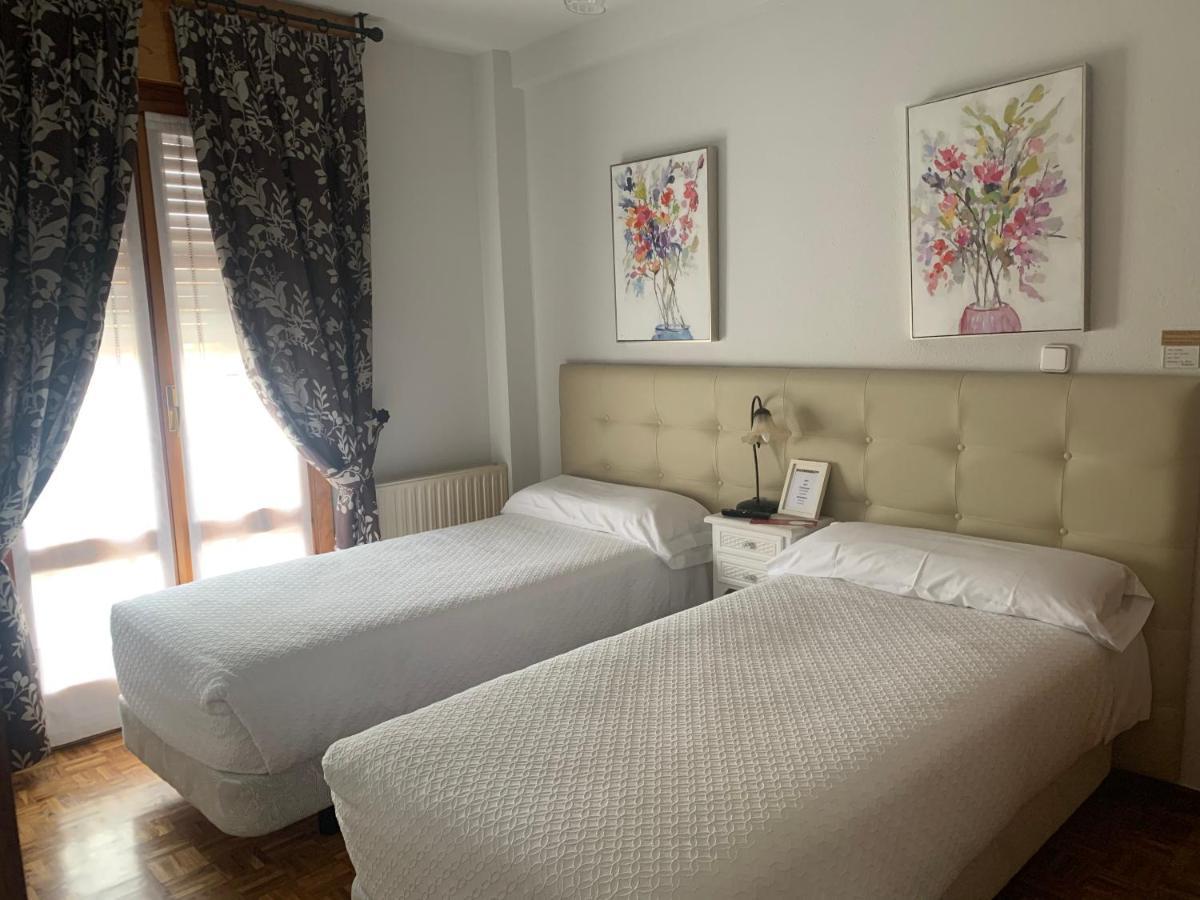 Hostal Docar Lerma Extérieur photo