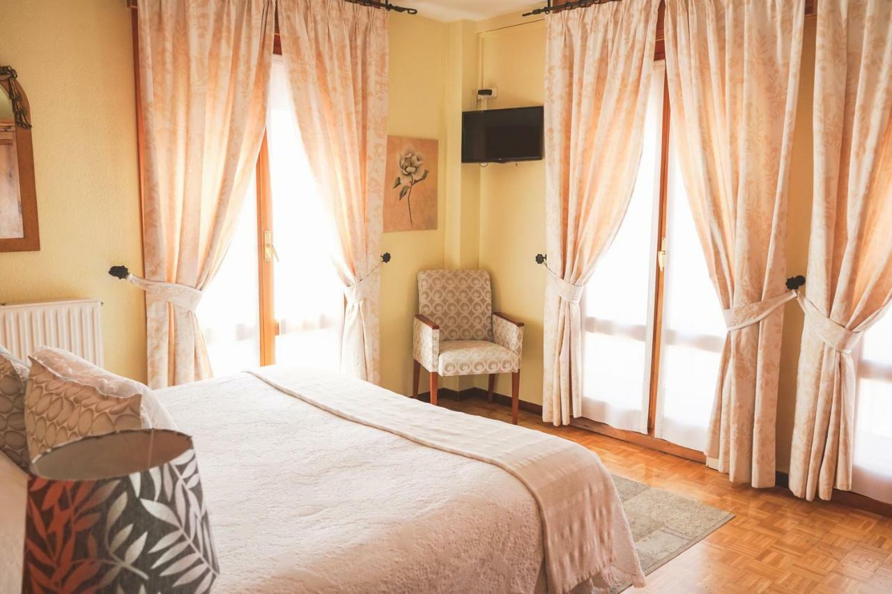 Hostal Docar Lerma Extérieur photo